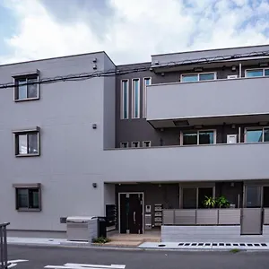 震雲マンション105 アパート