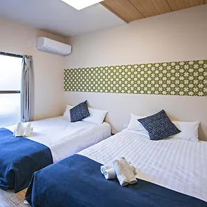 山house中津 最大10人 中津駅まで徒歩6分 梅田まで電車4分行ける！　 アパート